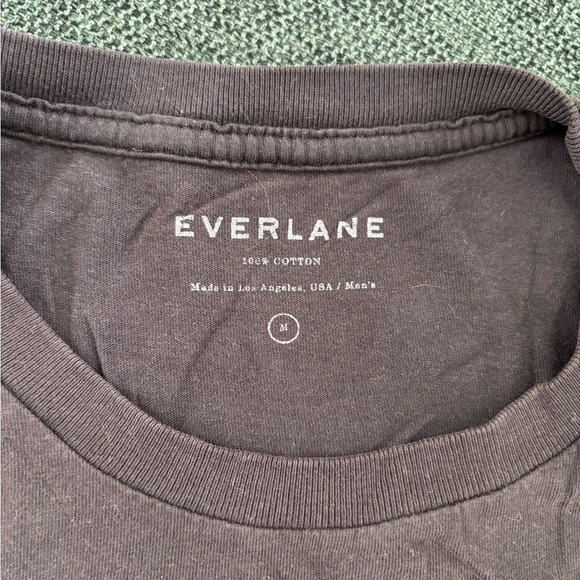 Everlane T-Shirt - Picture 2 of 3